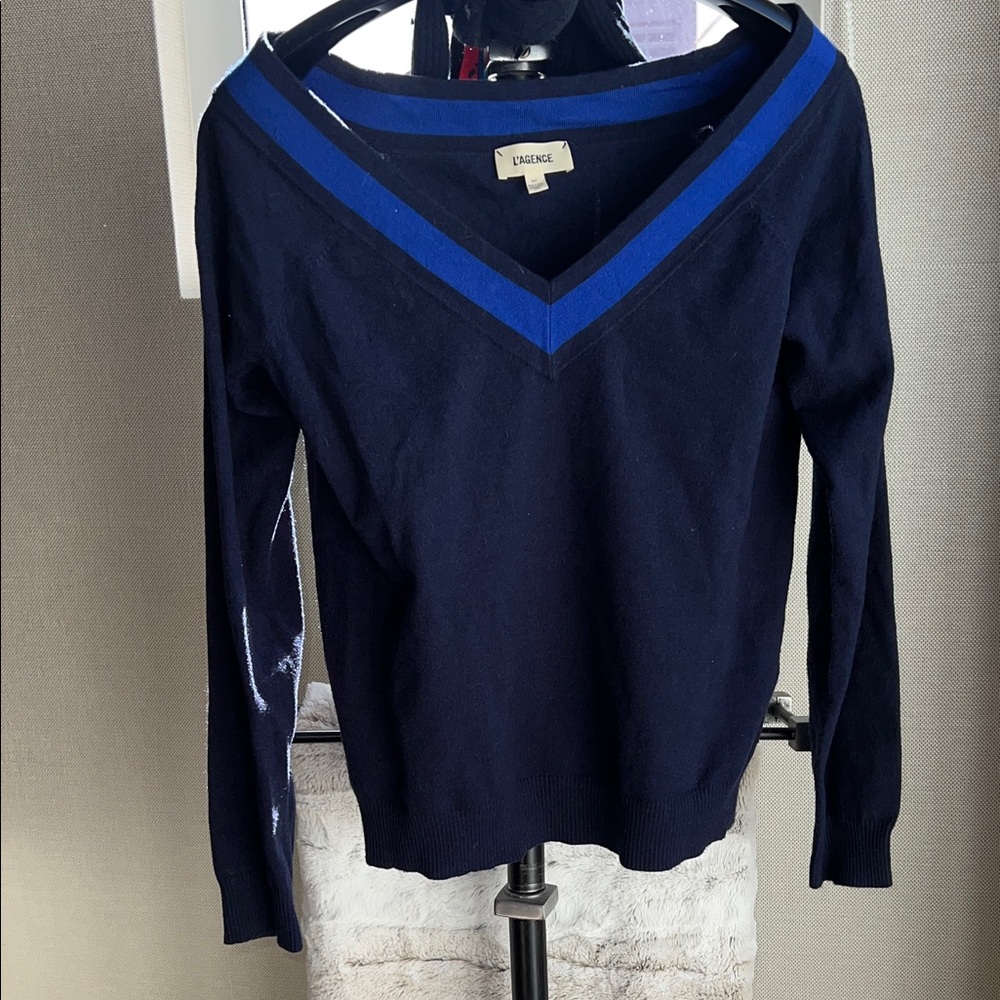 L’AGENCE Navy Blue V-Neck Sweater with Blue Trim